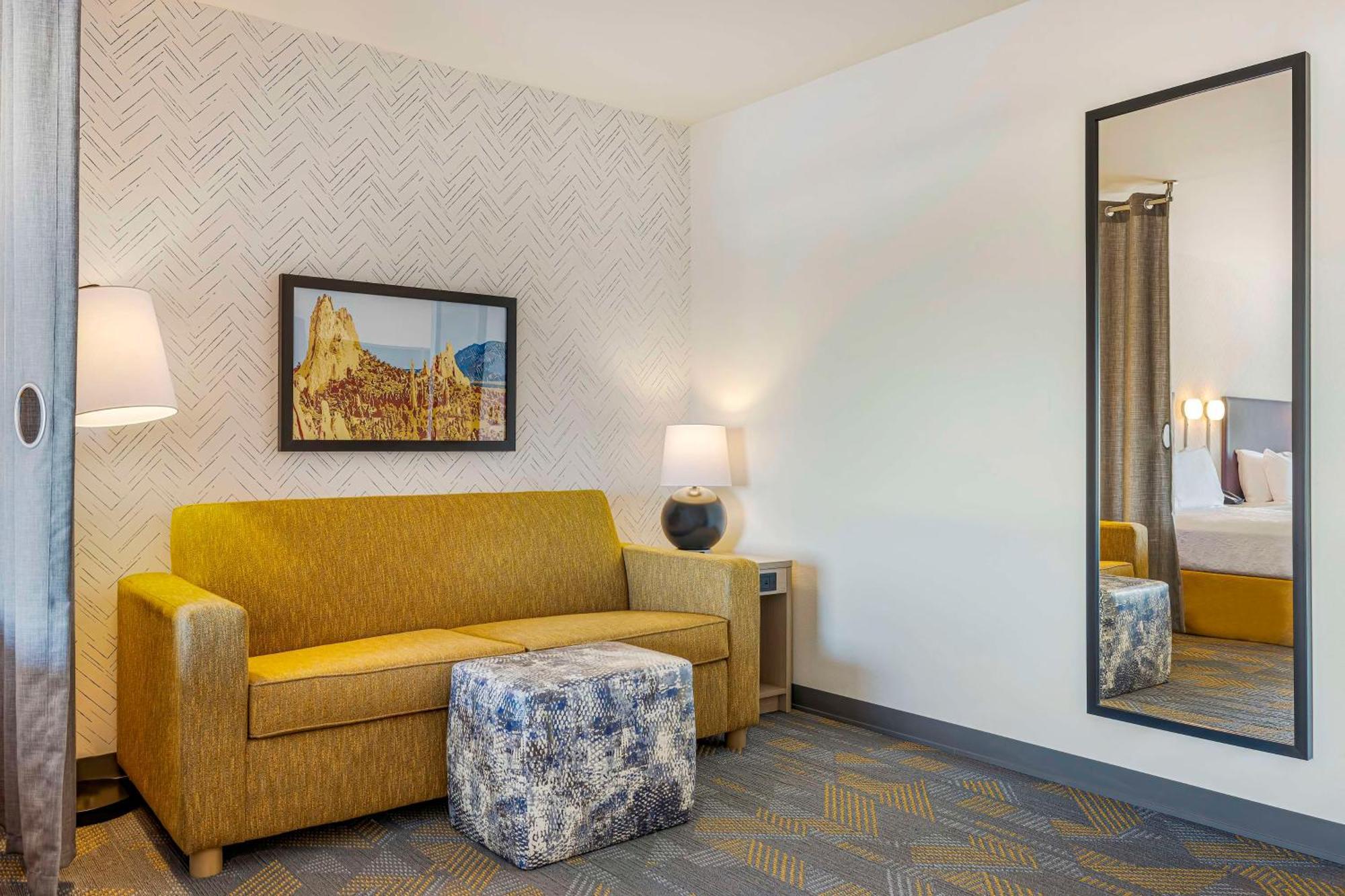 Home2 Suites By Hilton Colorado Springs Airport Exterior foto